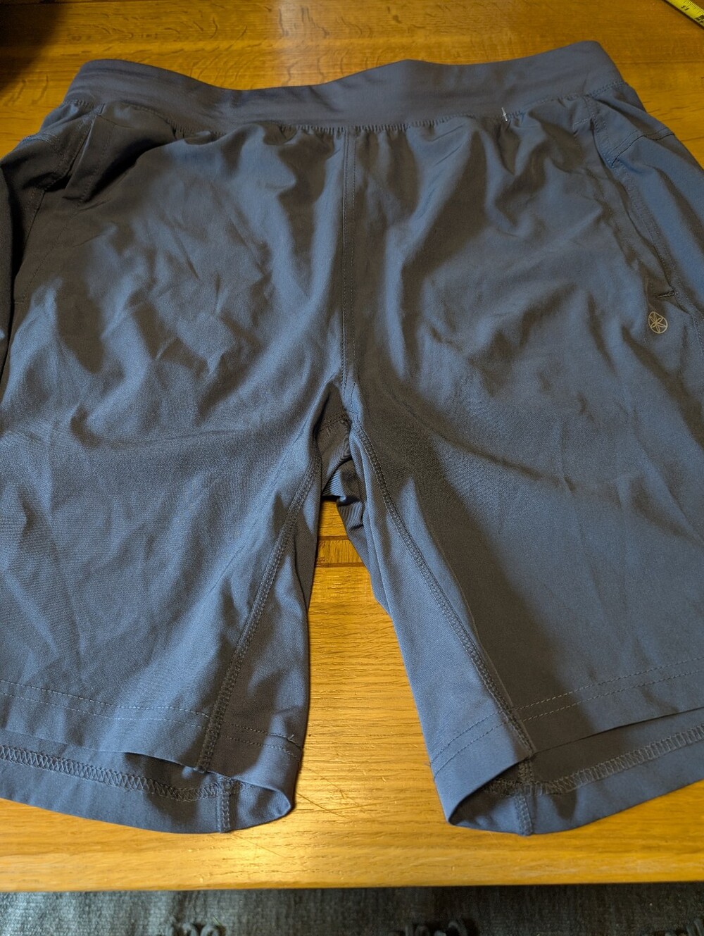 Men's Gaiam Shorts,L NWOT
